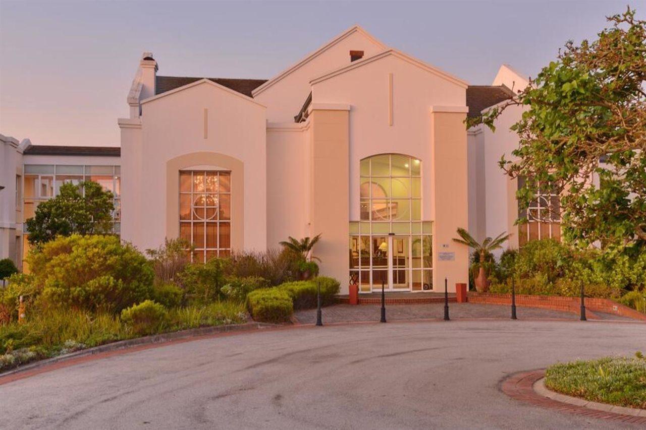 Town Lodge George Exterior photo