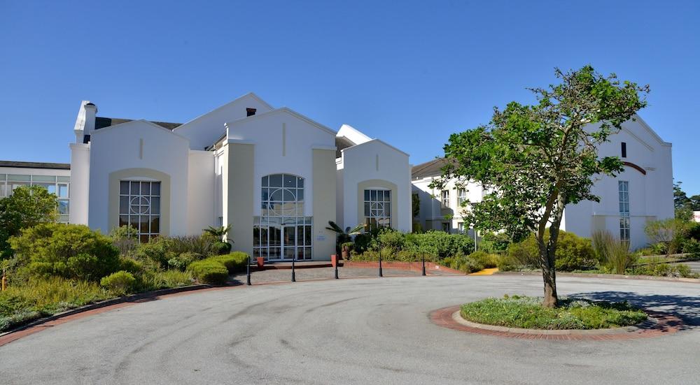 Town Lodge George Exterior photo